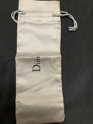 ☆╮小白ㄉ私房貨╭☆2手9.2成新 真品 DIOR 飾品 防塵袋 防塵套+Dior 紙袋