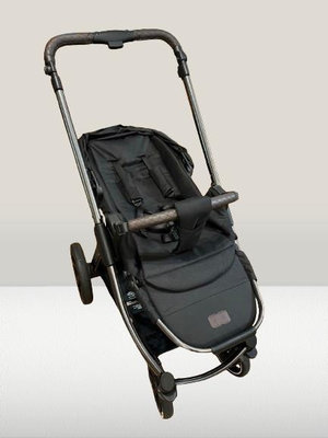 二手_ABC Design Samba 時尚美型雙向推車-鈦金版 二手 嬰兒推車 推車