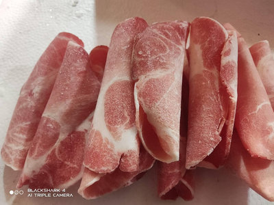 梅花豬肉片300g 600g 火鍋肉片(台灣 100%原肉，非進口)