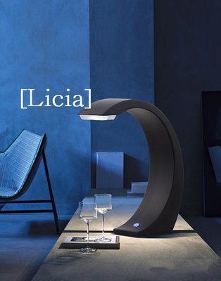 [Licia]LED檯燈/弧形LED桌燈/設計師燈款