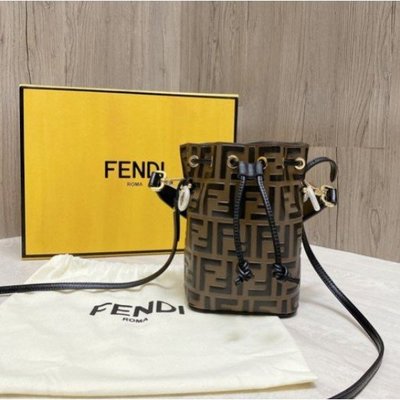 FENDI水桶包 Mon Tresor FF logo mini 迷你 小款 皮革小水桶包