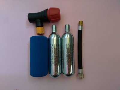 (台灣製)全新CO2 鋼瓶打氣組+延長管co2快速充氣組 充氣接頭轉接頭 補胎工具