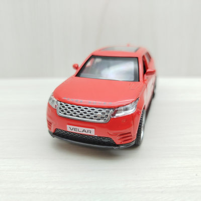 全新盒裝~1:42~路虎Land Rover Velar 合金模型玩具車 紅色
