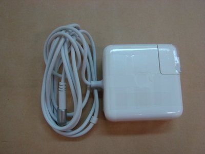 原廠水貨蘋果apple MACBOOK 16.5V 3.65A 60W 電源供應器,特價供應中,只賣$1500元