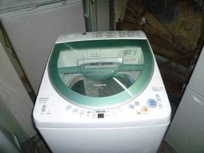 @@HOT.學生及套房族最愛. 國際牌10公斤洗 脫 烘原裝洗衣機超漂亮.