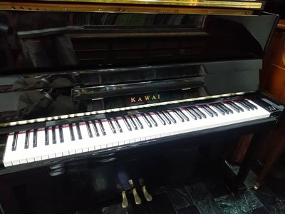 ［上統樂器］中日合作 中古 河合 KAWAI KL-1 直立式鋼琴免費搬運調音.零件保固五年.（歡迎來電詢問，可議價）