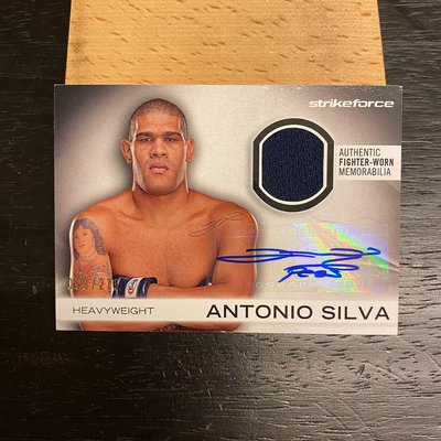 2012 Topps UFC Knockout Fighter Relics Auto Antonio Silver 親筆簽名 卡片 編號#098/275