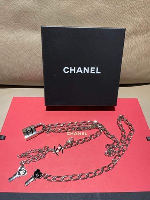 全新專櫃正品 Chanel  香奈兒 鎖頭鑰匙 CC銀 腰鏈 腰鍊 可當項鍊