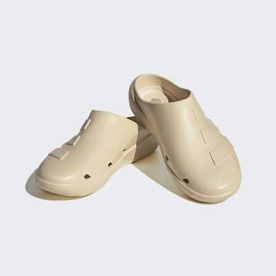 Adidas Adicane Clog 奶茶色奶油黃色包頭拖鞋 愛迪達立體LOGO拖鞋 防水拖鞋 HQ9916