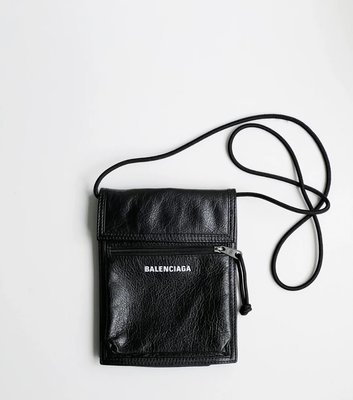 新製品情報も満載 新品 Explorer Balenciaga uniform logo Balenciaga