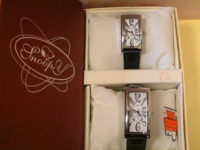 土城 三隻米蟲 SNOOPY 史努比 經典對錶 男表 女表 對錶 手錶 附保證卡 錶盒 2隻ㄧ盒