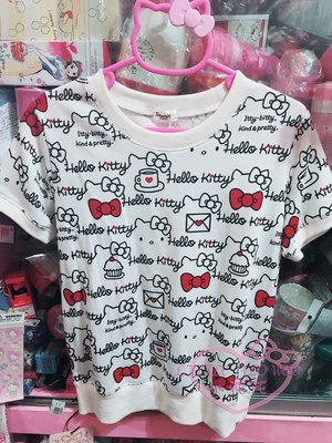 ♥小公主日本精品♥Hello Kitty凱蒂貓滿版咖啡信封圖案短袖上衣T恤百搭舒適好穿出遊外出必備32079203