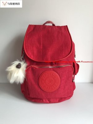 Kipling 猴子包 紅色 K14273 質感皮革Logo 皮革背帶多用輕量拉鍊掀蓋雙肩後背包 防水-雙喜生活館