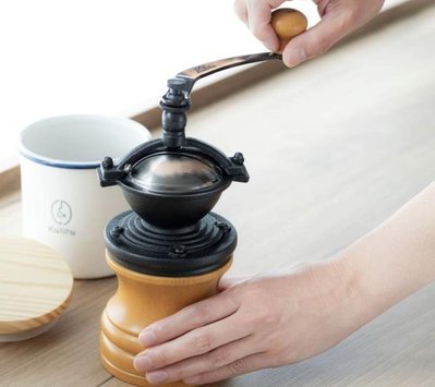 咖啡機日本kalita手磨咖啡機手搖磨豆機磨咖啡豆手動研磨器開心購 促銷 新品