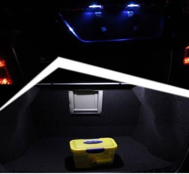 現貨熱銷-【易車汽配】專用於12-2018日產16款 Nissan SENTRA牌照燈氣氛燈後備箱LED尾箱燈改裝