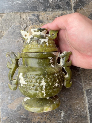 新 明清時期和闐玉老青玉香爐，純手工一體雕刻高15雙耳寬13，老