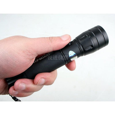 美國路陽LUYOR-3130手電筒LED紫外線燈/黑光燈/無損探傷燈 - 沃匠家居工具