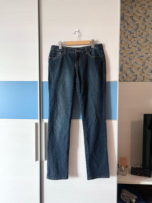 香港專櫃bossini 顯瘦低腰直筒牛仔褲