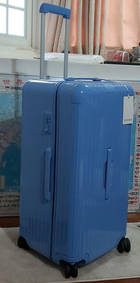 全台第一個專櫃真品亮面海藍 全新 Rimowa Essential Trunk Plus 行李箱 最新款 2024上市