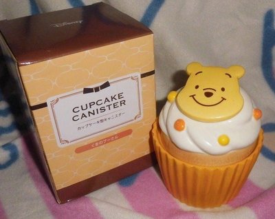 日版﹝Disney﹞限定※Winnie the pooh小熊維尼※【杯蓋杯子蛋糕造型 】陶瓷蛋糕罐