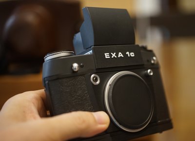 【售】德國製Exakta-Exa  1c 35mm片幅 可換觀景窗底片機 加購Pentacon MC 50mm