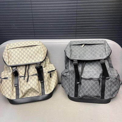 【二手包包】Gucci 古奇印花雙G 雙肩包 背包 書包 ，實物拍攝 頂級面料  配送防塵布袋 34 x 4 NO17575