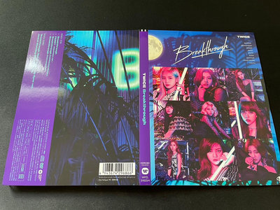 ．私人好貨．二手．DVD CD．早期 附小卡 紙盒【Twice Breakthrough】正版光碟 音樂專輯 影音唱片 中古碟片 自售