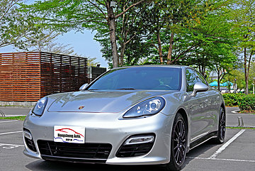 2013 Porsche Panamera GTS