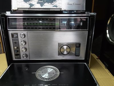 ZENITN   ROYAL  D7000Y   古董收音機