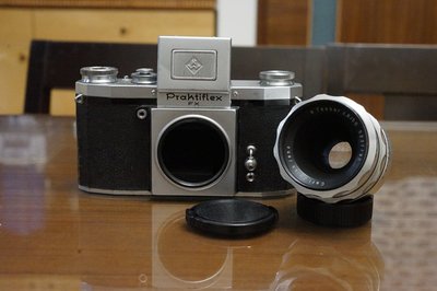 【售】德製Praktica FX M42接環腰平觀景窗相機+德鏡Carl Zeiss Jena 50mm F2.8