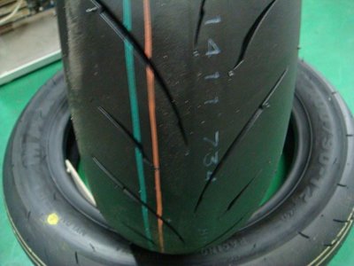 駿馬車業 MAXXIS  R1 比賽胎 120/80-12 特價2000含裝含氮氣(中和)