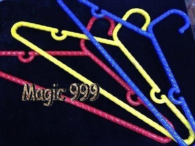 [MAGIC 999]魔術道具~韓國製 三色連環衣架 生活魔術精品 特賣750NT