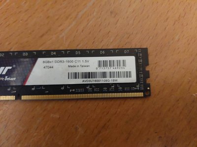 新達3C Avexir 宇帷 DDR3 1600 8GB 雙面顆粒 穩定性高 相容性佳 售價=240元