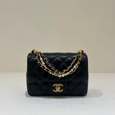 Chanel Mini Coco 17 珍珠鏈方胖子 菱格紋 小羊皮 金釦 黑色《精品女王全新&amp;二手》