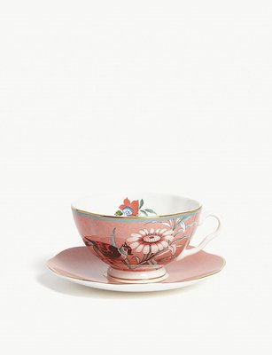 全新正品。英國 Wedgwood。嫣红牡丹系列 - 嫣红牡丹珊瑚色茶杯碟组 170ml。預購