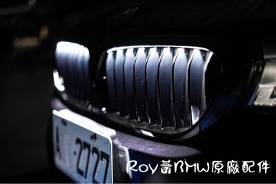 [ROY蕭]  BMW G30 G31 5系 原廠發光黑鼻頭
