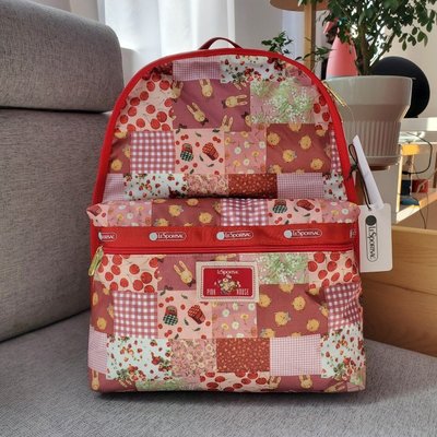 ╭＊全新現貨＊╯Lesportsac 7812 泰迪熊拼接 中號 輕便防水休閒手提旅遊包 雙肩包 旅行包 後背包 書包