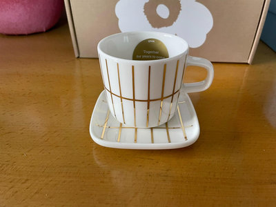 全新marimekko 金磚金線白金條紋咖啡杯 小馬克杯