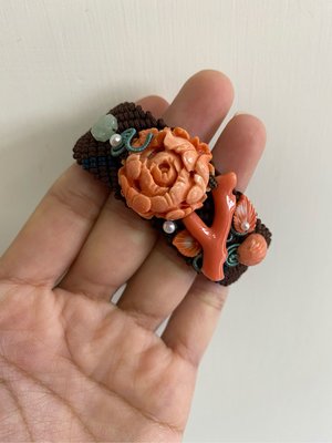 早期收藏-天然紅珊瑚Momo 牡丹手鍊