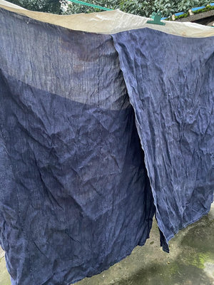 【二手】民國苧麻布染藍蚊帳一頂，蚊帳除頂上白布，其余深藍色前面高4732【木清院】古玩 收藏 古董
