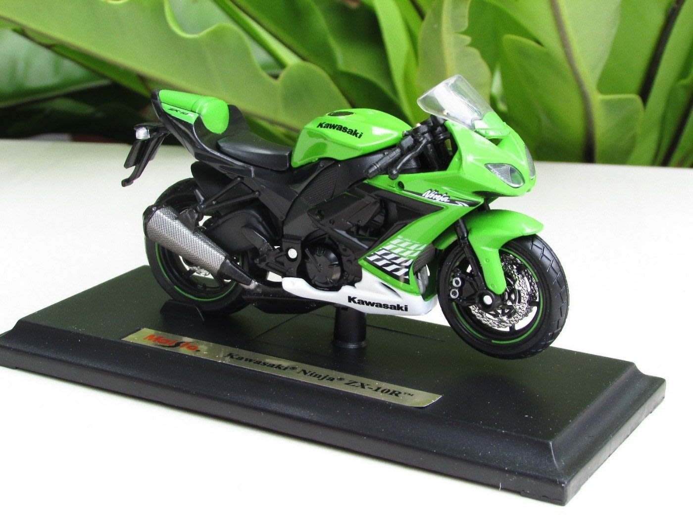 Maisto精品車模】Kawasaki Ninja ZX-10R 綠色川崎摩托車重型機車模型 
