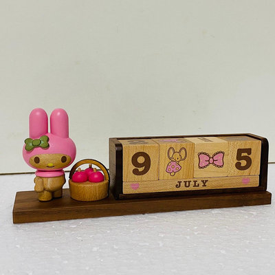 小花的店 BDM08 美樂蒂 Melody 木製桌上日曆~ 日本原裝進口~超可愛