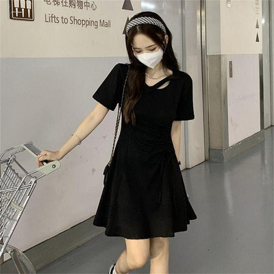 夏季新款黑色洋裝純欲風辣妹設計抽繩a字裙緊身收腰顯瘦短裙女