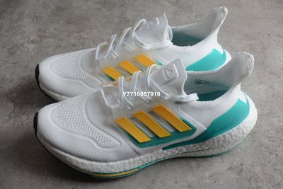 adidas ultra boost 白黃綠 回彈 經典運動慢跑鞋男女鞋 GX5463