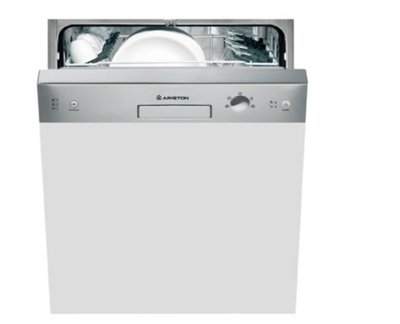 魔法廚房 義大利 阿里斯頓 ARISTON 半嵌式洗碗機M15 五種洗程 歐盟3A級 220V