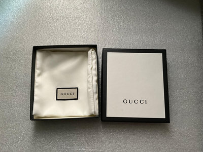 Gucci 皮夾空盒+防塵套/保證真品/廉讓 $390
