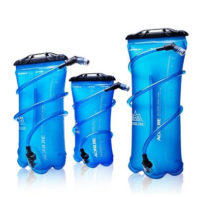 戶外飲水袋 水囊 1.5L 2L 3L 騎行登山背包飲水袋  TUP材質 不含BPA-master衣櫃3