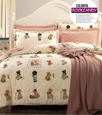 溫暖療癒系泰迪熊雙人床包組 純棉舒適 環保材質 泰迪熊卡通印花床單 兒童床包 大人雙面床包 （含2枕套 1被套 1床單）