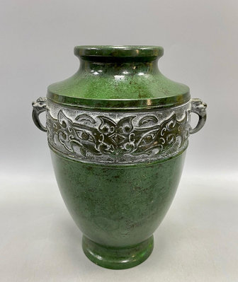 新 日本 昭和 精工銅花瓶 翡翠色饕餮紋 瑞獸象耳花瓶