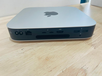 台中 M1 Mac mini M1 16G 512G 蘋果電腦 沒有盒裝 有痕跡 Apple